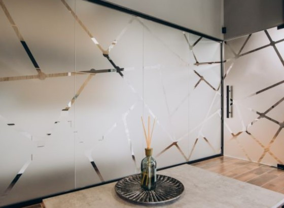 Стеклянные перегородки