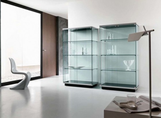 Стеклянные витрины