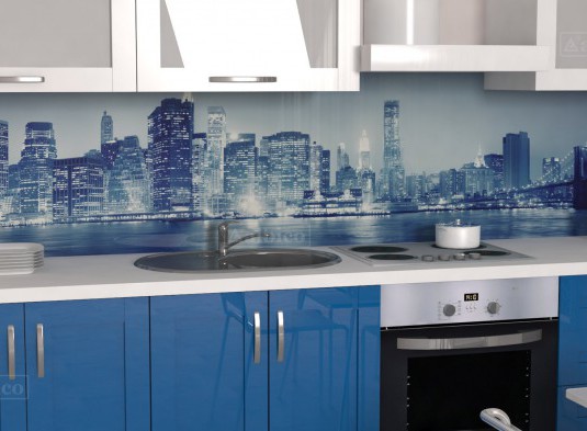 Стеклянные фартуки для кухни