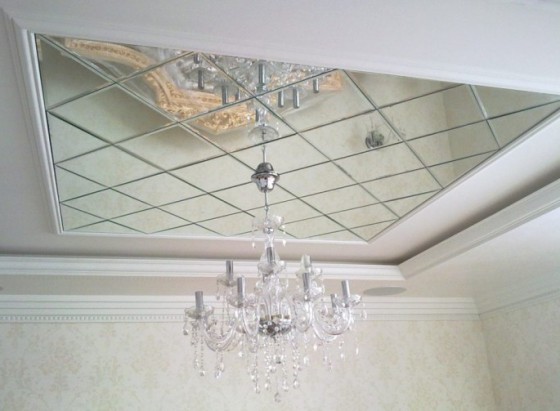 Зеркальный потолок